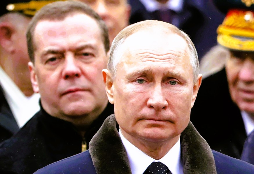 "Russland liegt im Sterben!" - Ex-Militär warnt Putin eindringlich: "Eine tickende Zeitbombe"!