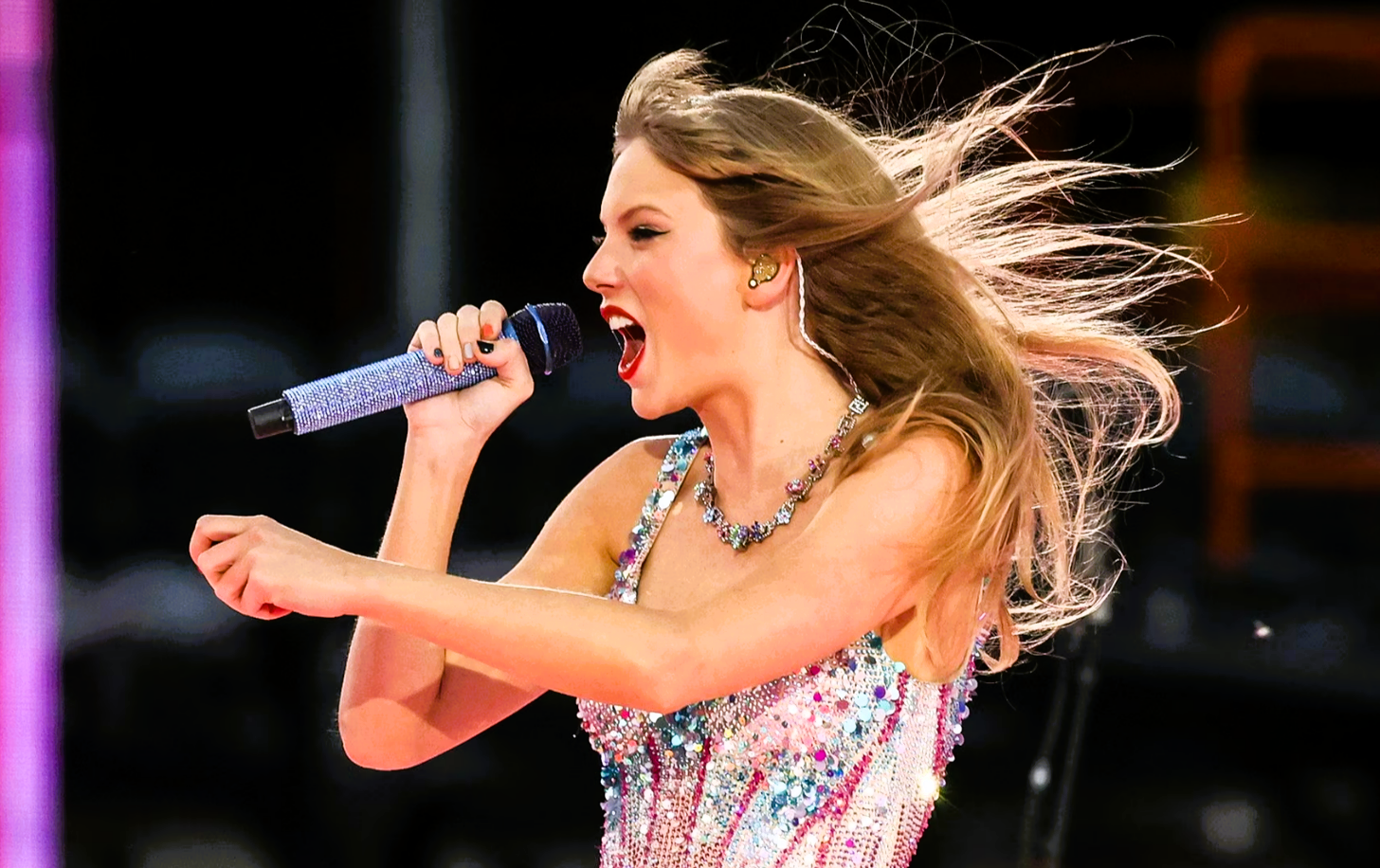 Taylor Swift Rumor Takes Off Online