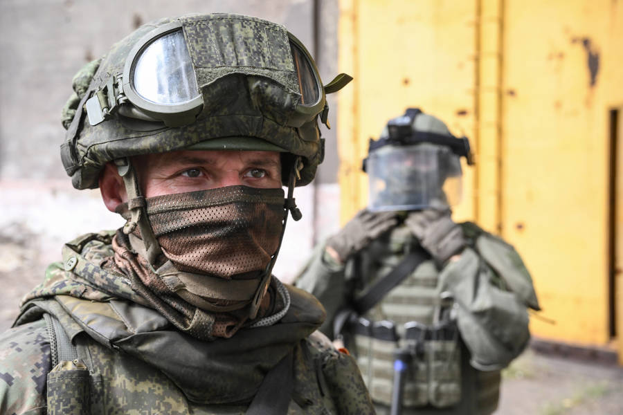 Deutscher Klempner zieht in den Ukraine-Krieg um seine Großeltern aus Cherson zu befreien!