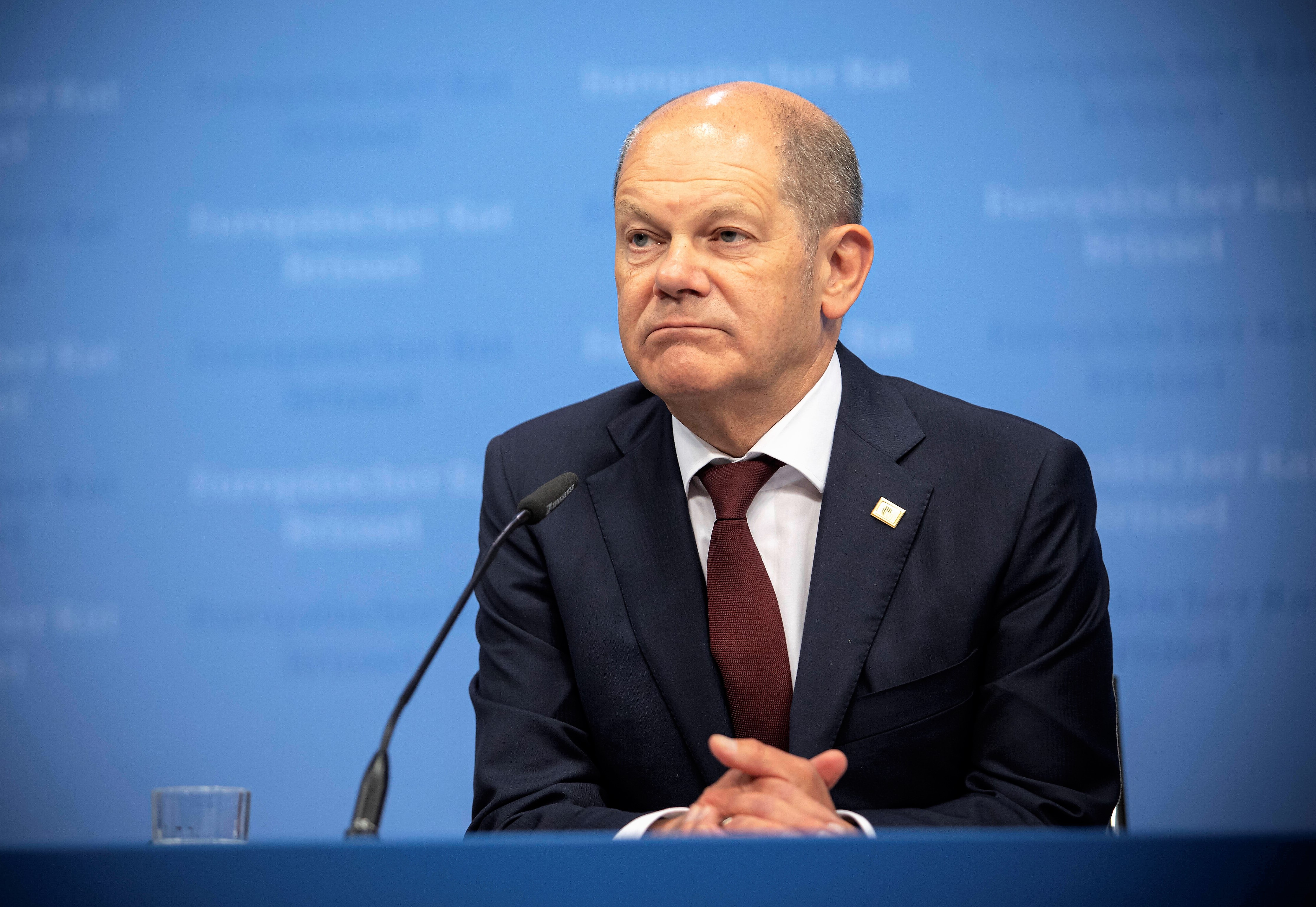 Olaf Scholz - Rücktritt? Cum-Ex-Skandal nimmt wieder Fahrt auf! Jetzt will die Union ihn befragen