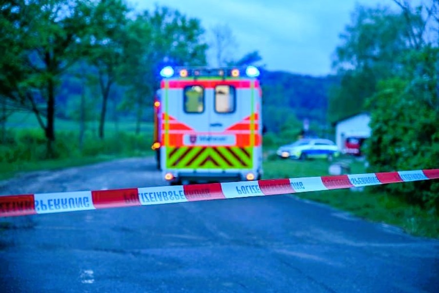 Polizei durchkämt Wald bei Hannover! Hat ein 14-jähriger einen anderen 14-jährigen getötet?