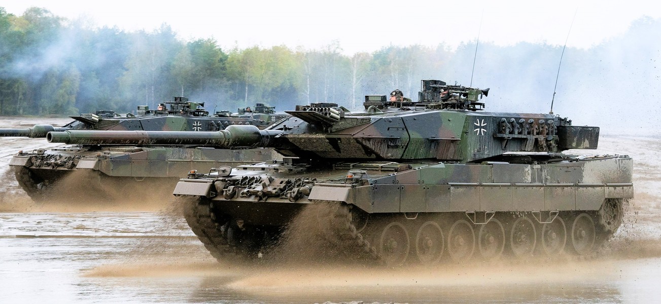 Putin zittert vor unseren Leos! Ukrainische Leopard-2-Panzer beenden NATO-Ausbildung vor der Frühjahrsoffensive