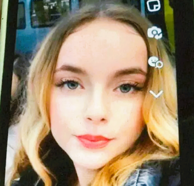 Hübsche Schülerin (13) Vermisst! Polizei fahndet nach Letizia - wer kann helfen?