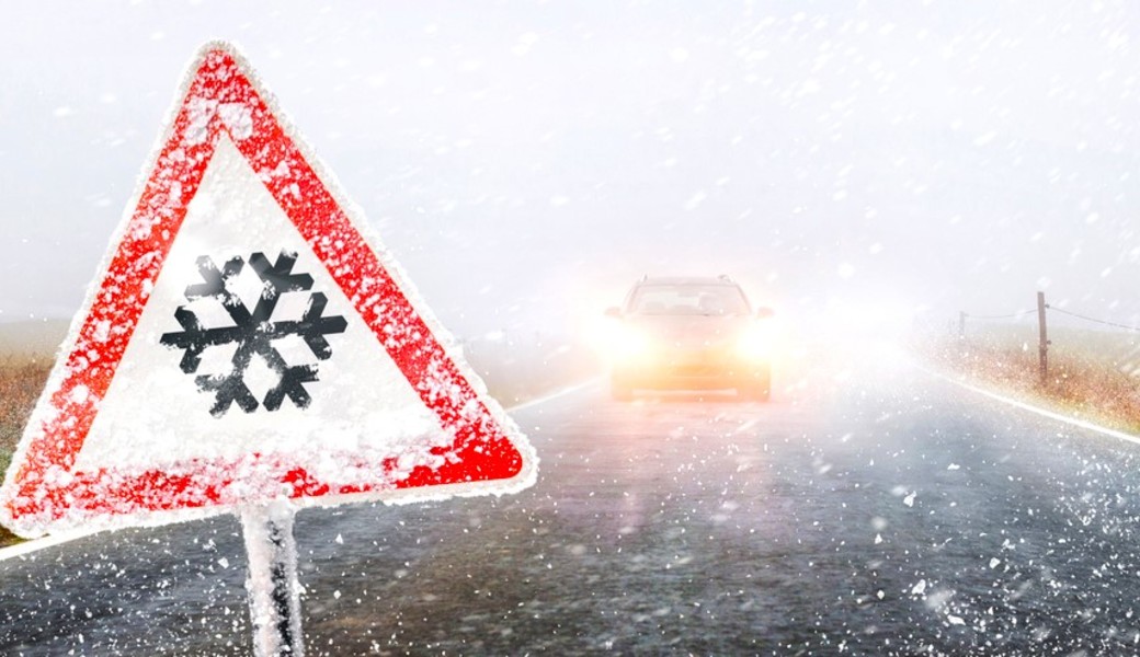 Schnee%20eis%20kalt%20k%c3%a4lte%20frost%20unwetter%20blizzard%20klein