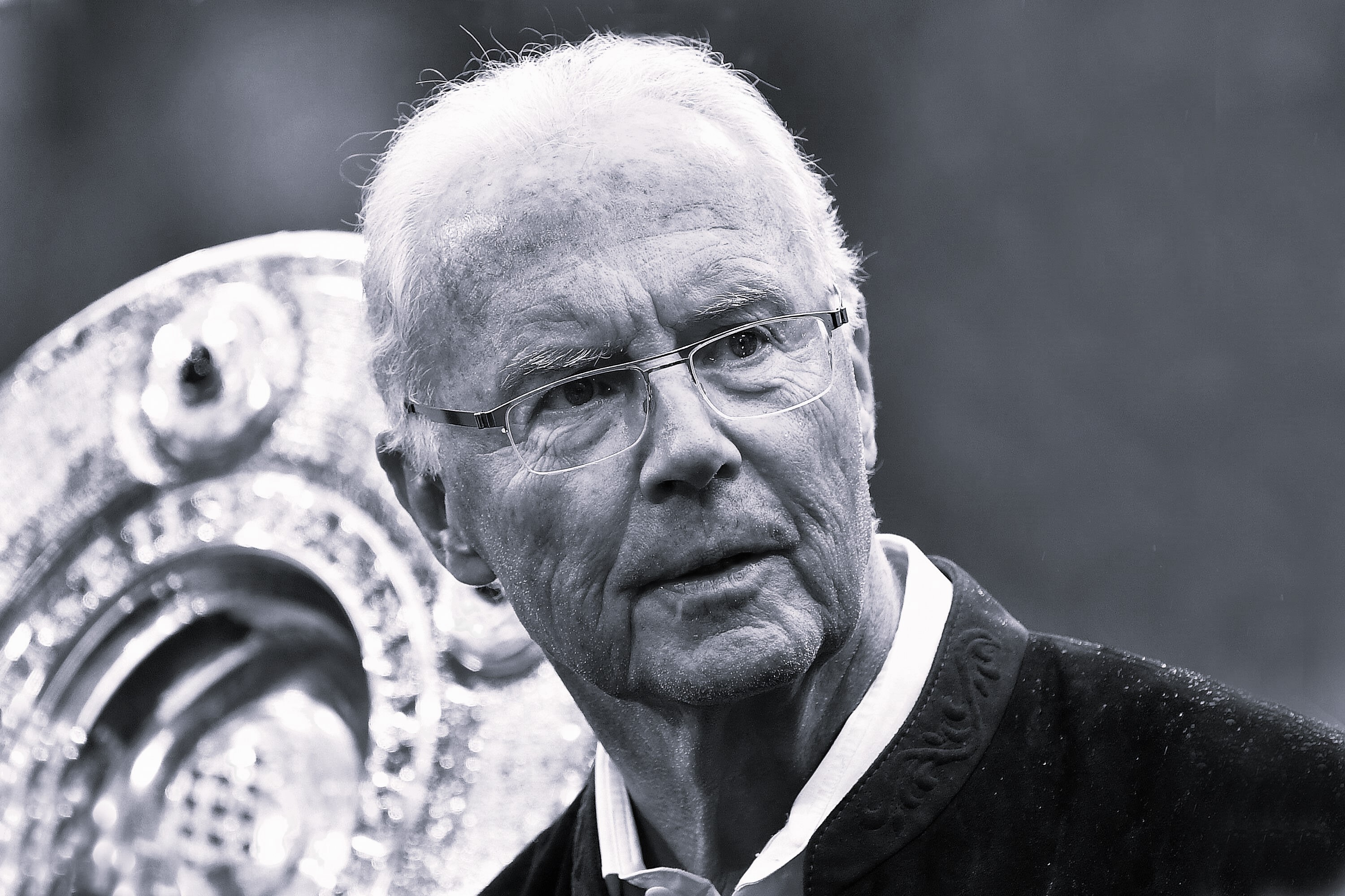 Franz Beckenbauer ist tot! Der Kaiser sagt "Servus" - eine Legende ist gegangen!