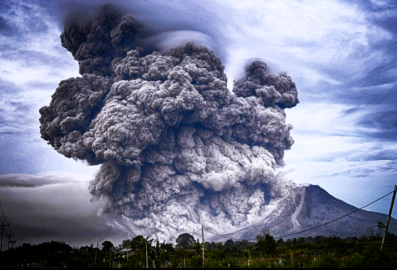 Vulkanausbruch in Europa, 80 Meter hohe Lavasäule! Regierung ordnet Evakuierung an