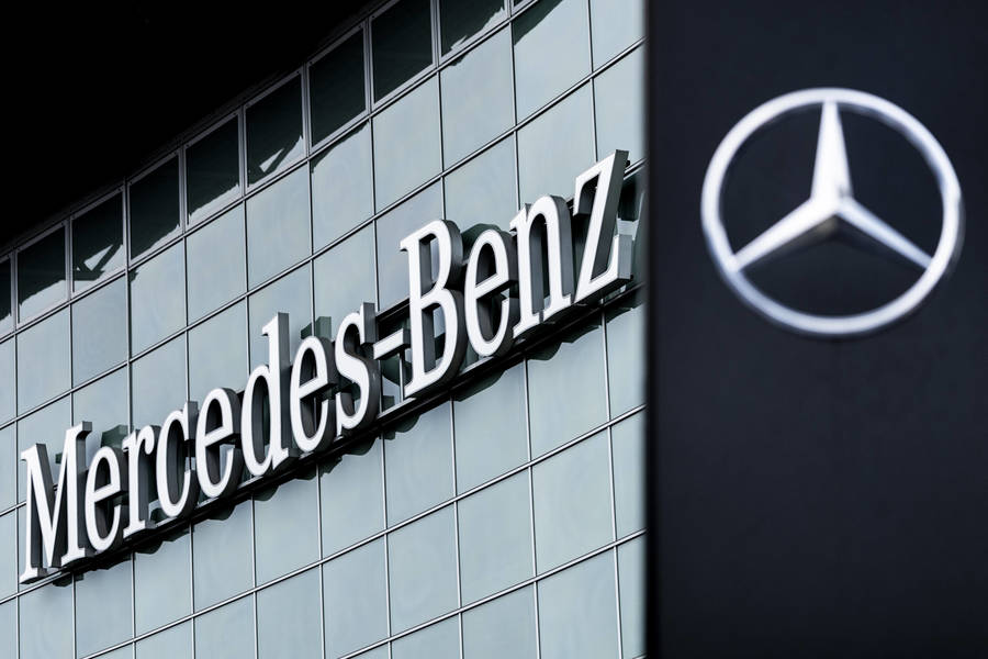 Mercedes verkauft ALLE Autohäuser? Geheimsitzung bei Mercedes - ist die Edelmarke pleite?