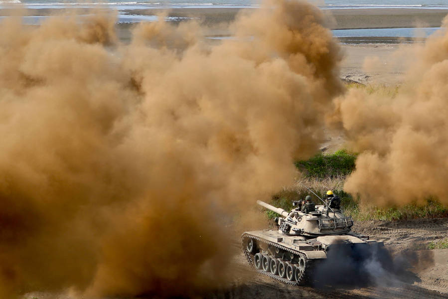 Franzosen schicken hunderte Panzer in die Ukraine! Kiew Truppen brauchen dringend Nachschub - Russen eröffnen 2. Front!