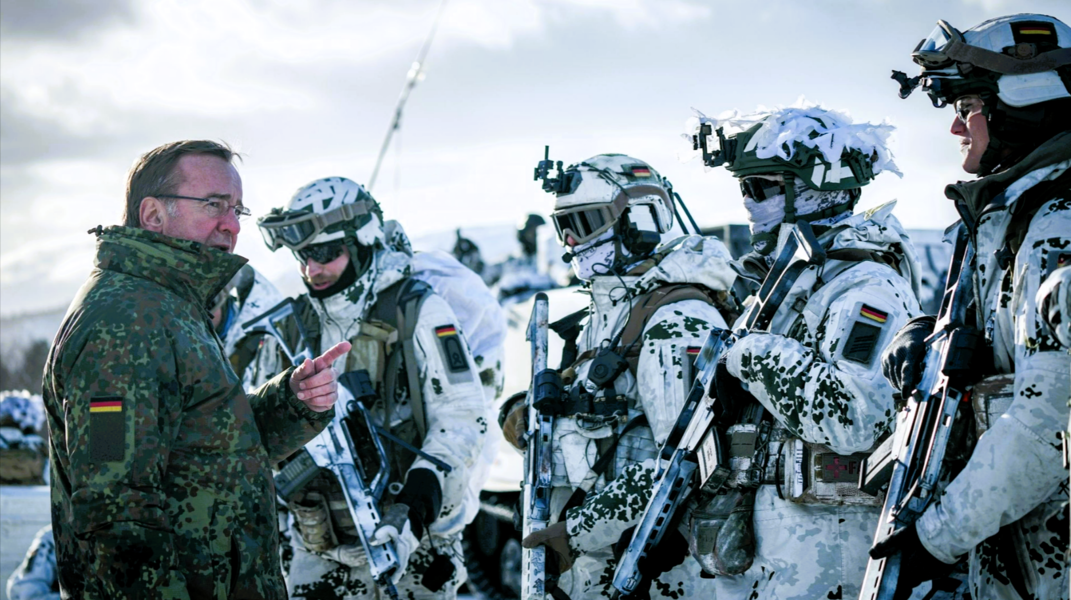 Deutsche Spezialeinheiten bei NATO-Manöver in der Arktis - Elite-Soldaten üben Kriegseinsatz gegen russische Truppen