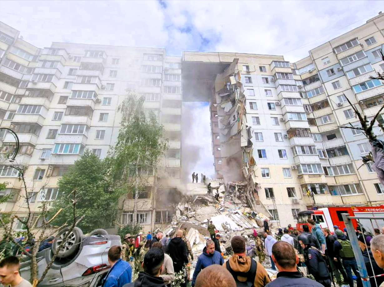 Eilmeldung! Russisches Hochhaus eingestürzt - Angriff der Ukraine?