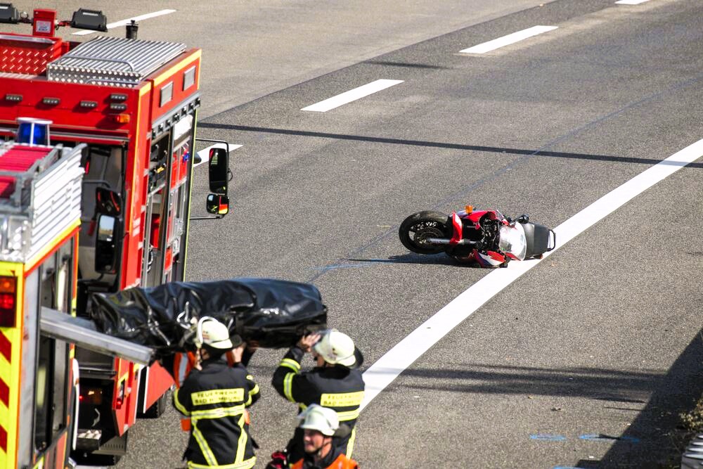 Tödlicher Unfall beim Motorradrennen! Top-Fahrer nach Horror-Crash gestorben