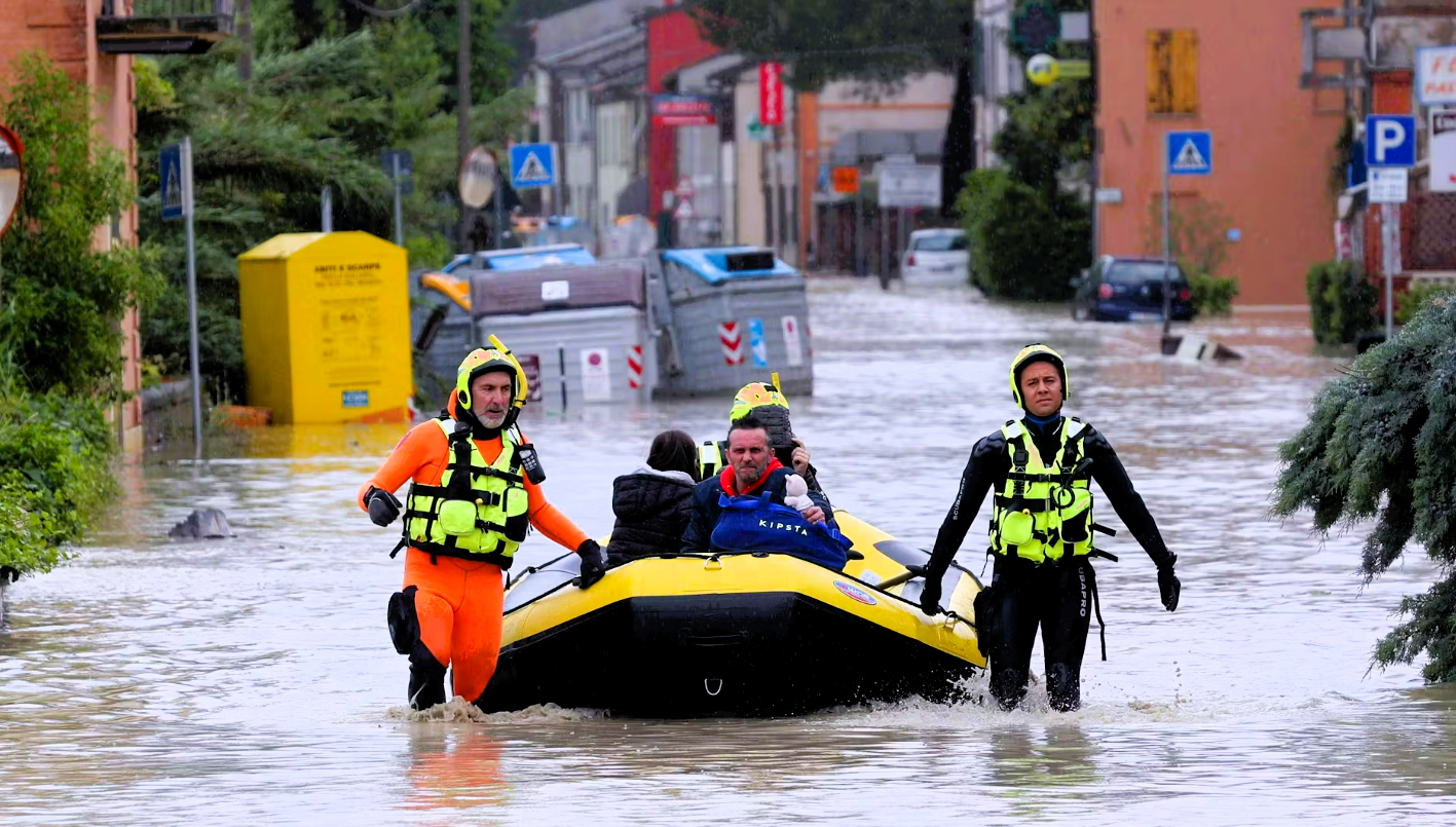 Drama in der Toskana! Deutsche Frau und Baby von Hochwasser mitgerissen! Tragödie im Italien-Urlaub!