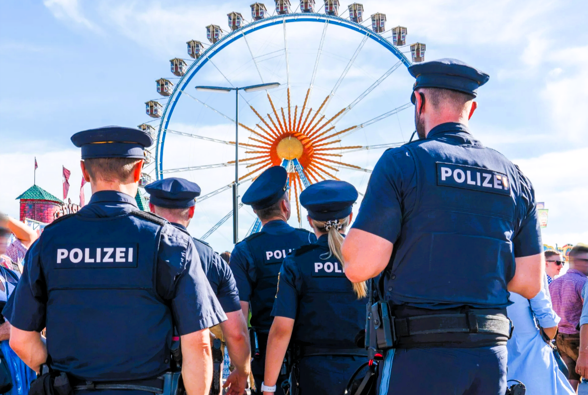 Vergewaltigung auf dem Oktoberfest! Ordner mit sexuellem Übergriff auf Frau - Polizei verhaftet Security-Mann