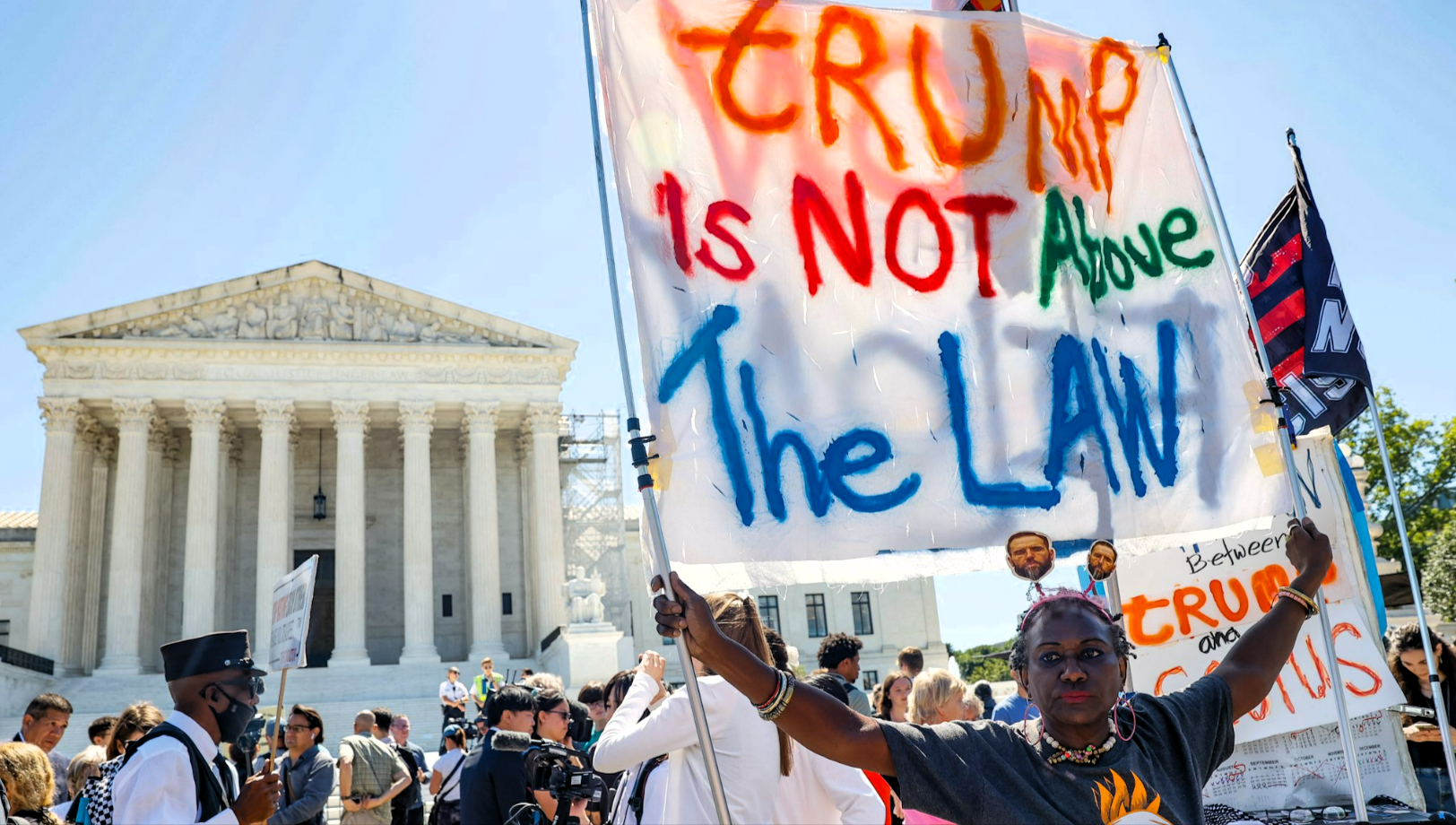 Proteste gegen Trump in mehreren Städten! Explodiert die USA in einer neuen Welle des Widerstands?