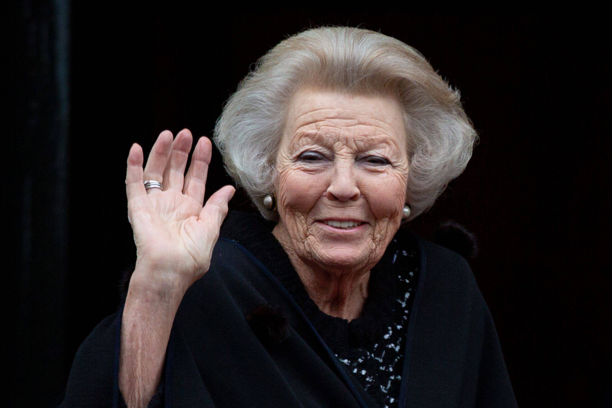 King Willem-Alexander - Mourning in the Dutch Royal House after unexpected death! Read more