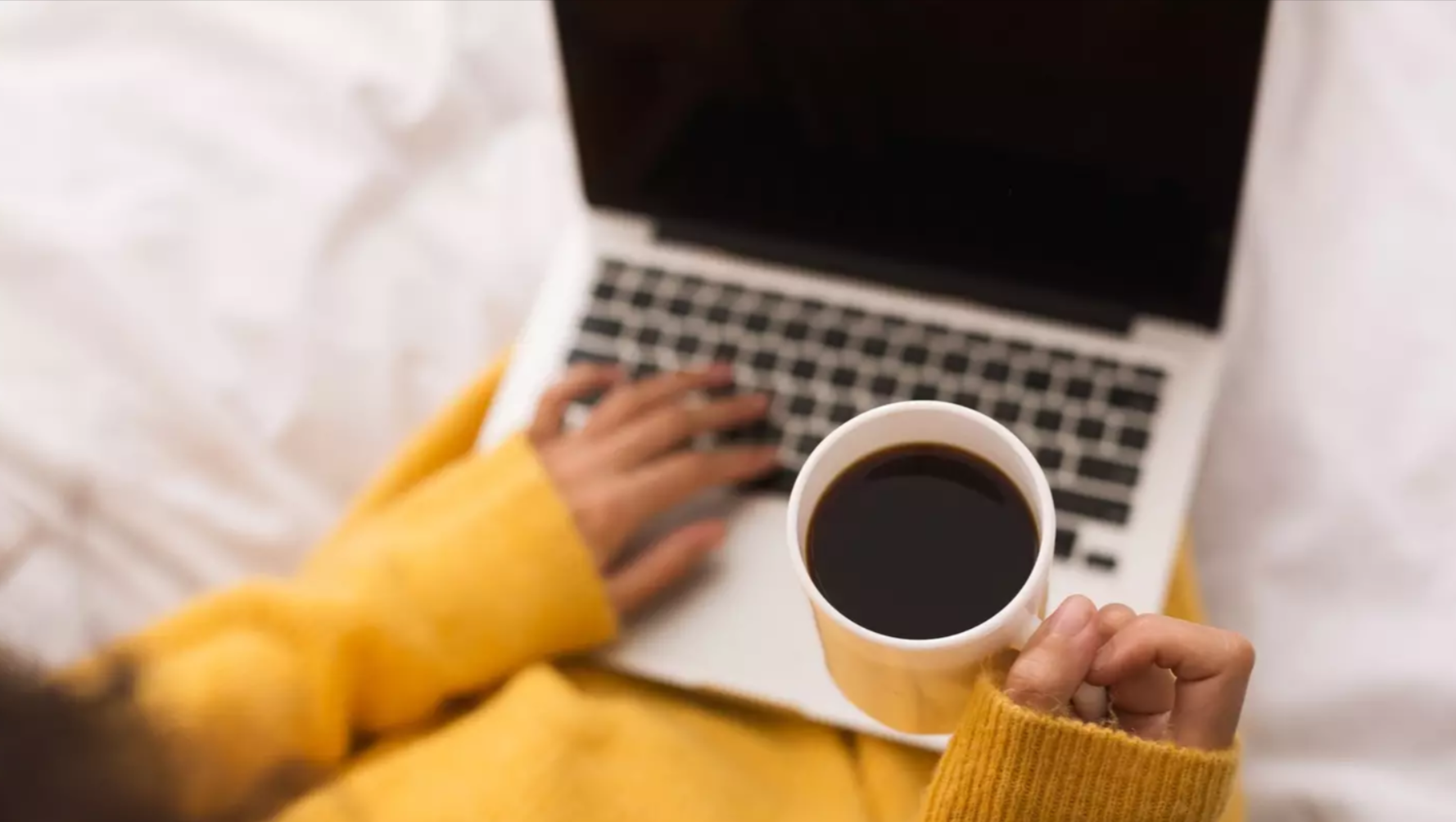 Un médecin tire la sonnette d'alarme : vous pourriez lentement brûler votre peau - Les risques associés aux ordinateurs portables révélés