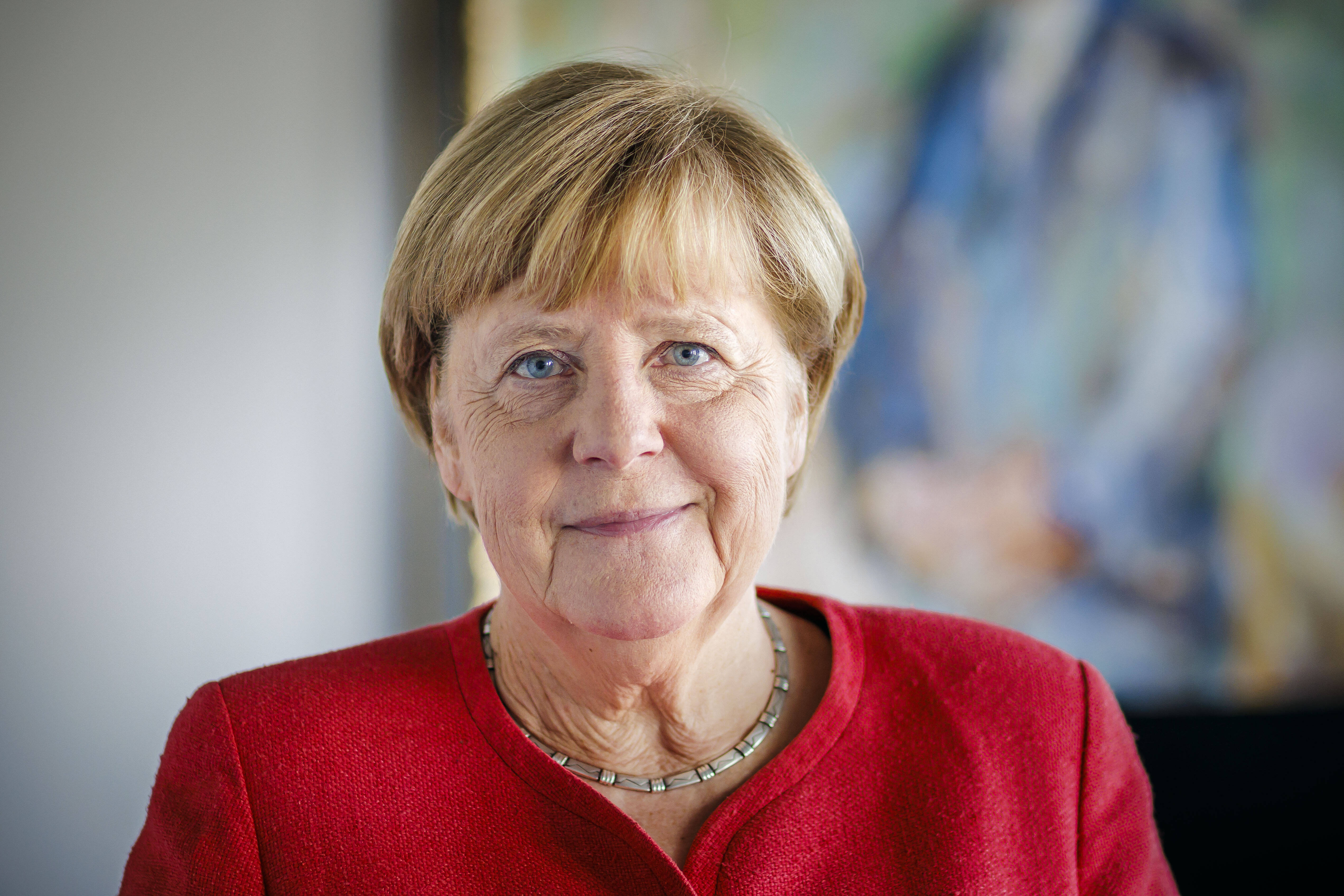 Angela Merkel:  “Hatte nicht mehr die Kraft mich durchzusetzen“! Ihre Russland-Politik führt ins Chaos