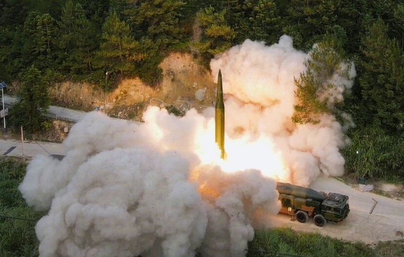 Atomschlag gegen Deutschen Bundestag wegen Panzerlieferung an die Ukraine angedroht!