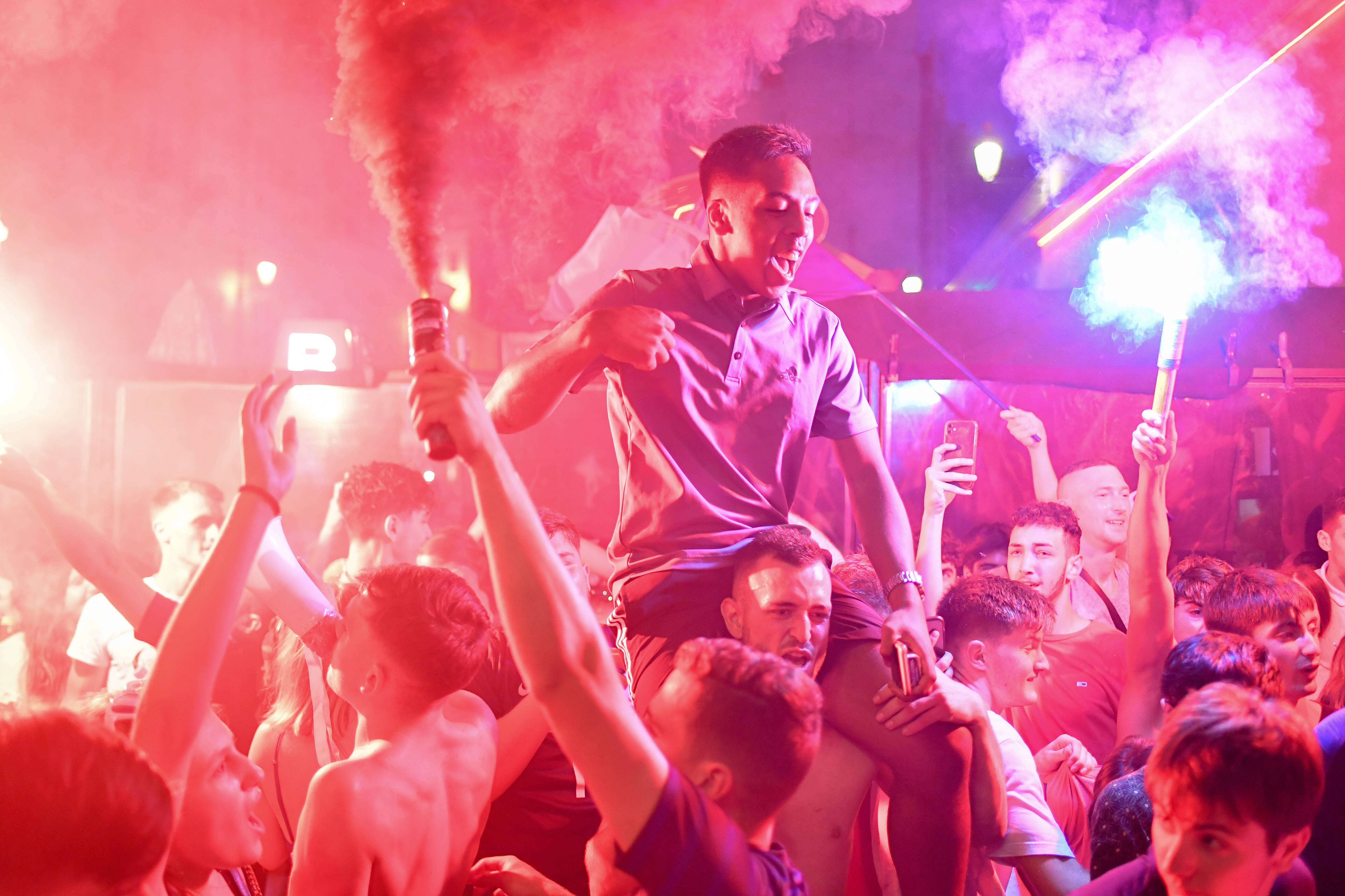 Trauer! Fußball-Talent erstochen! Er wurde gerade einmal 19 Jahre - viele Vereine wollten ihn verpflichten!