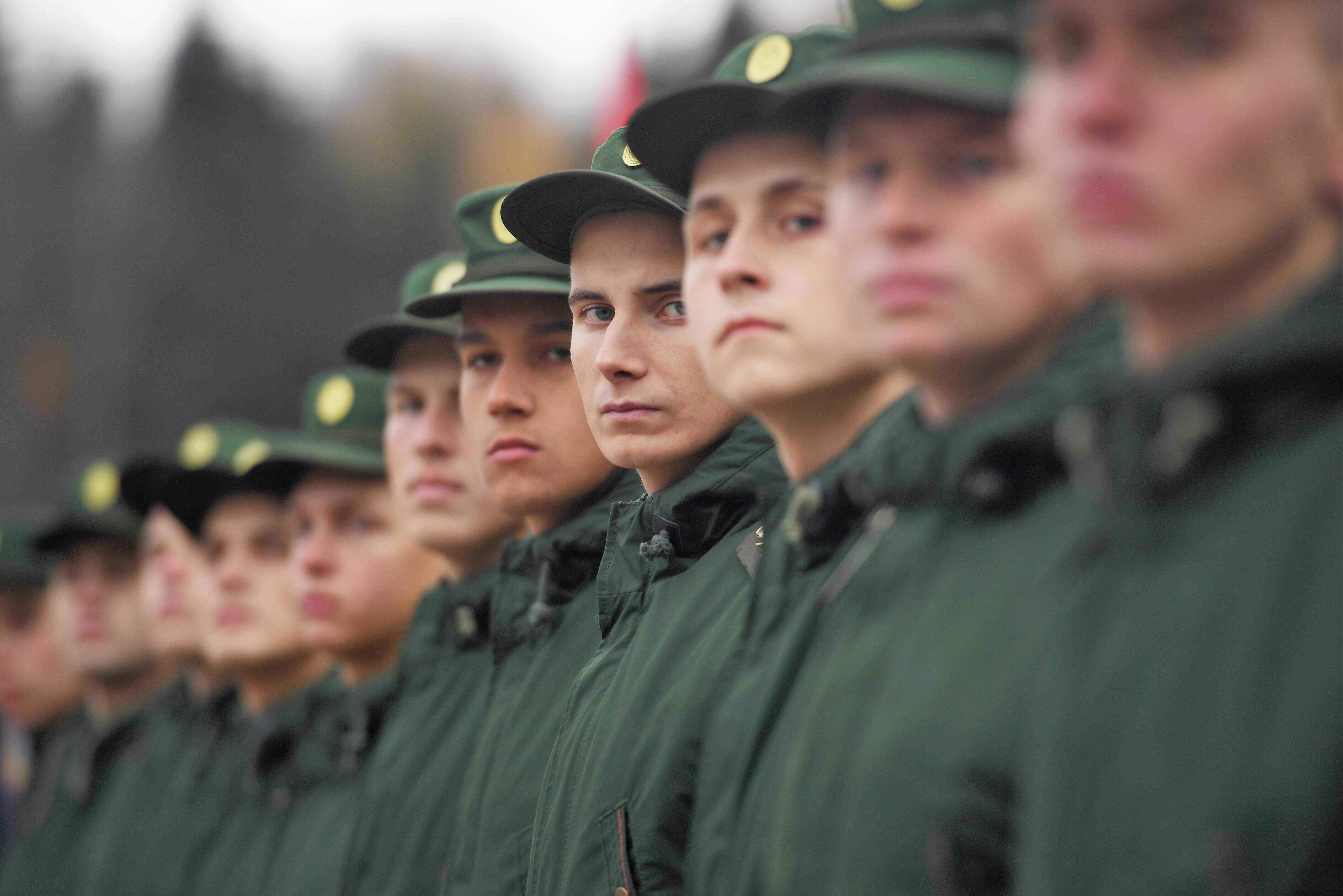  Polen riegelt die Grenzen ab! Panzersperren und schwere Waffen gegen Russland und Belarus!