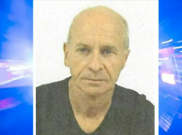 Entflohener Frauenmörder angeblich vor Schule gesichtet - Panik bei den Eltern!