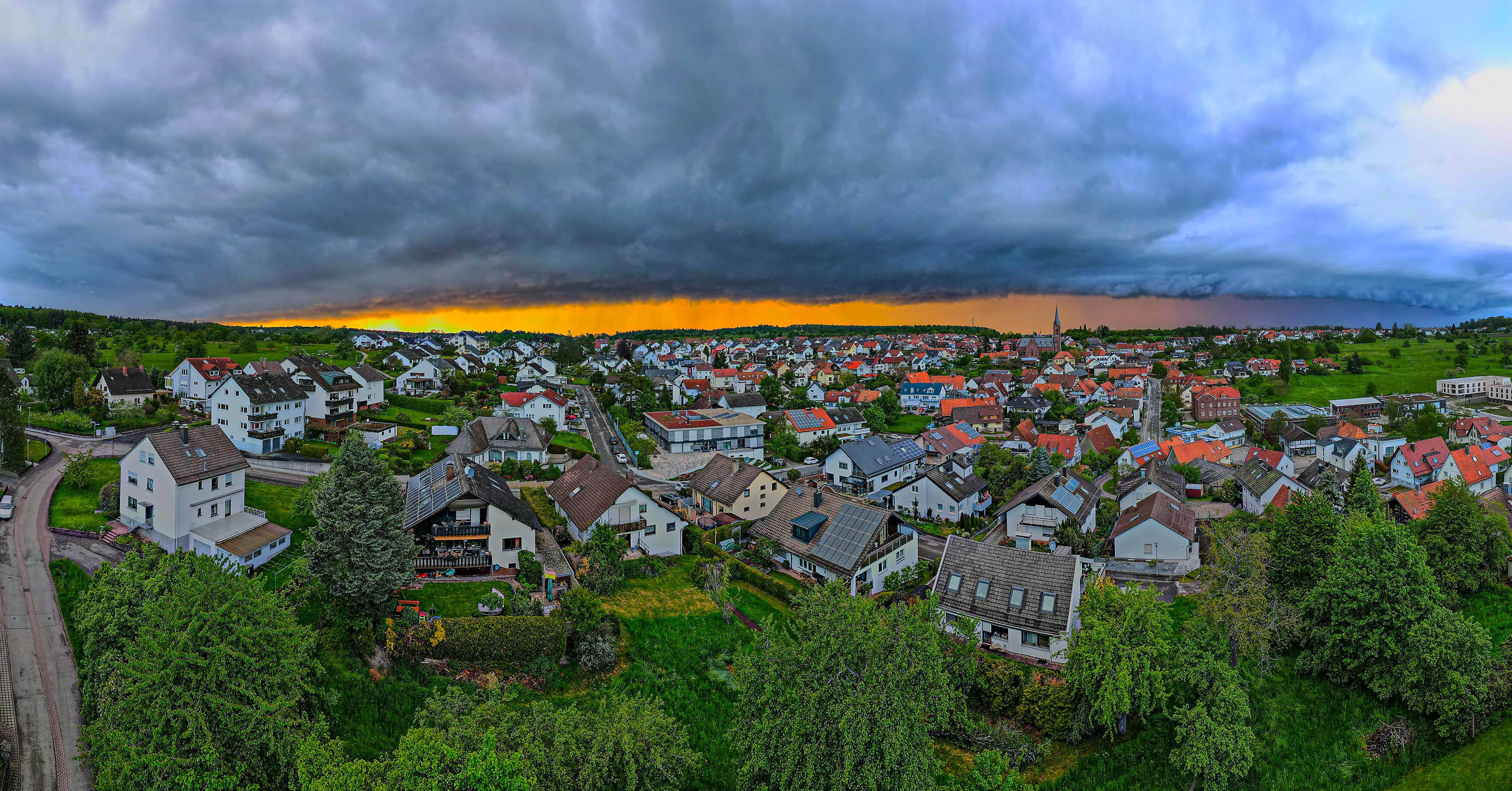 Tornado verwüstet Deutsche Ortschaft! Schwere Schäden - DWD bestätigt Vermutung!
