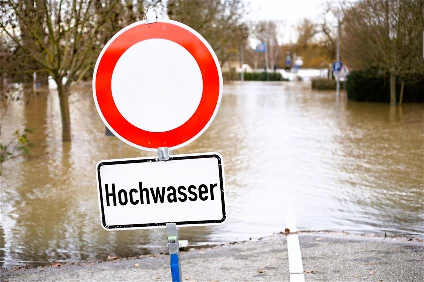 Unwetterwarnung! Hochwasser und starke Niederschläge drohen in diesen Gegenden Deutschlands!