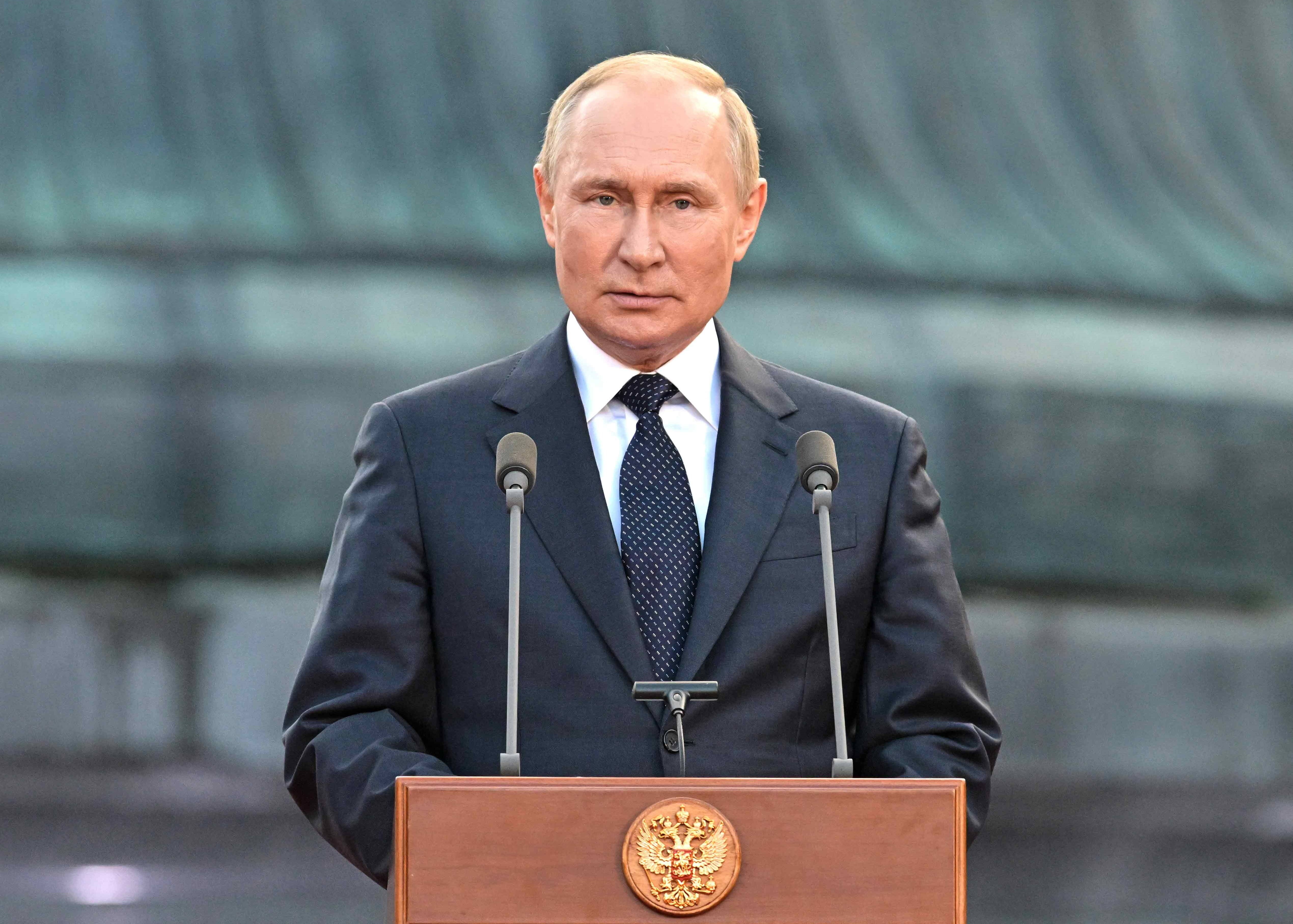 Wird Putin in Südafrika verhaftet? BRICS-Gipfel - Riskiert Putin tatsächlich an dem Treffen teilzunehmen?