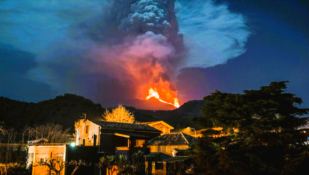 Vulkanausbruch mitten in Europa! Supervulkan steigert Aktivität - Zahlreiche Erdbeben in den letzten Tagen!