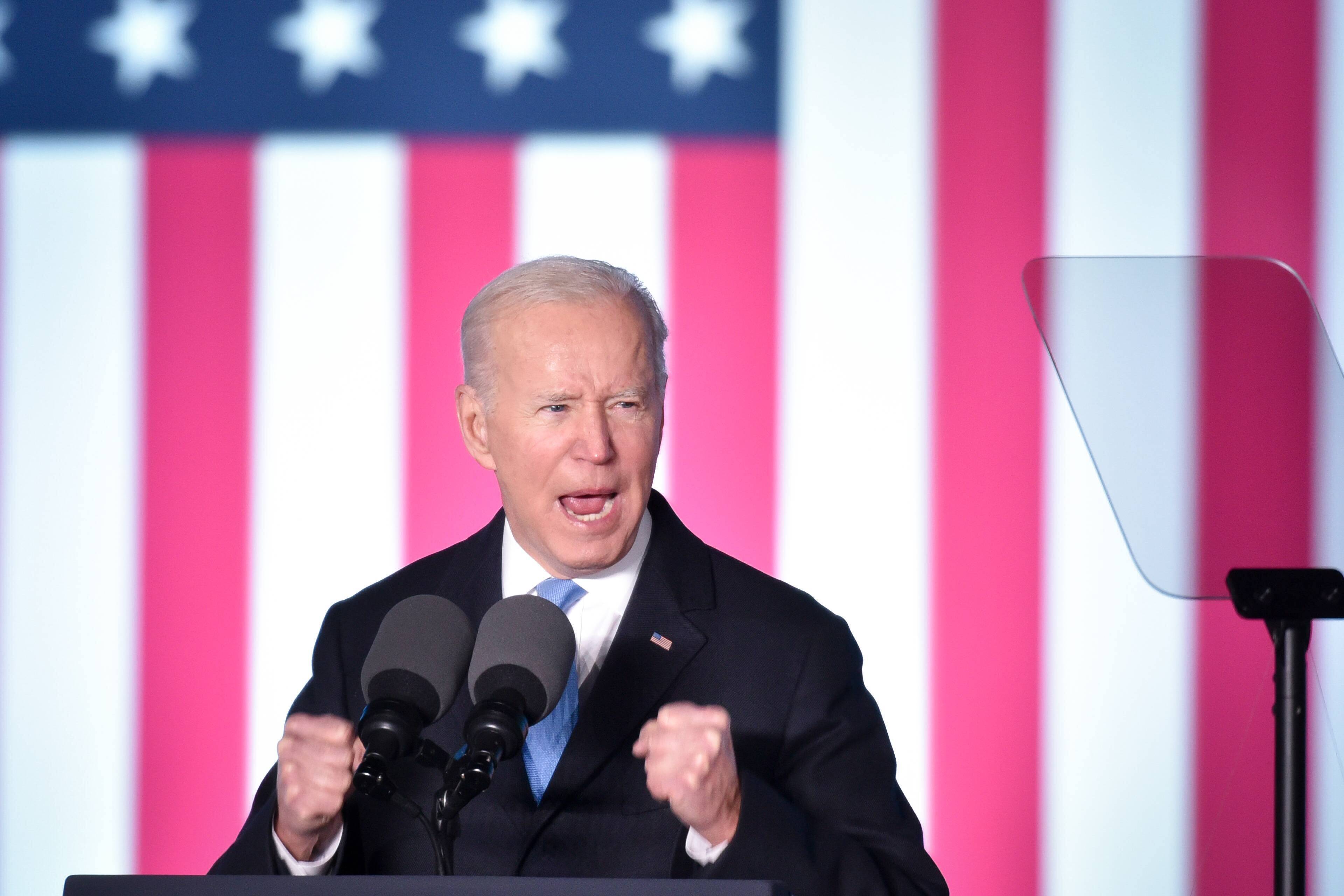 Biden takes a Stand against Putin in State of the Nation Address!
