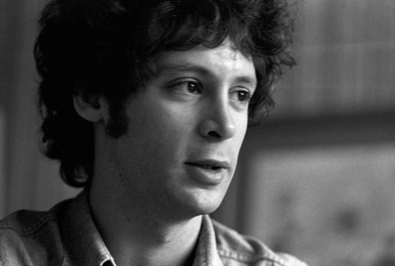 Music Legend Behind Iconic 'Dirty Dancing' Hit Passes Away at 74! Fans and Family Mourn His Loss!