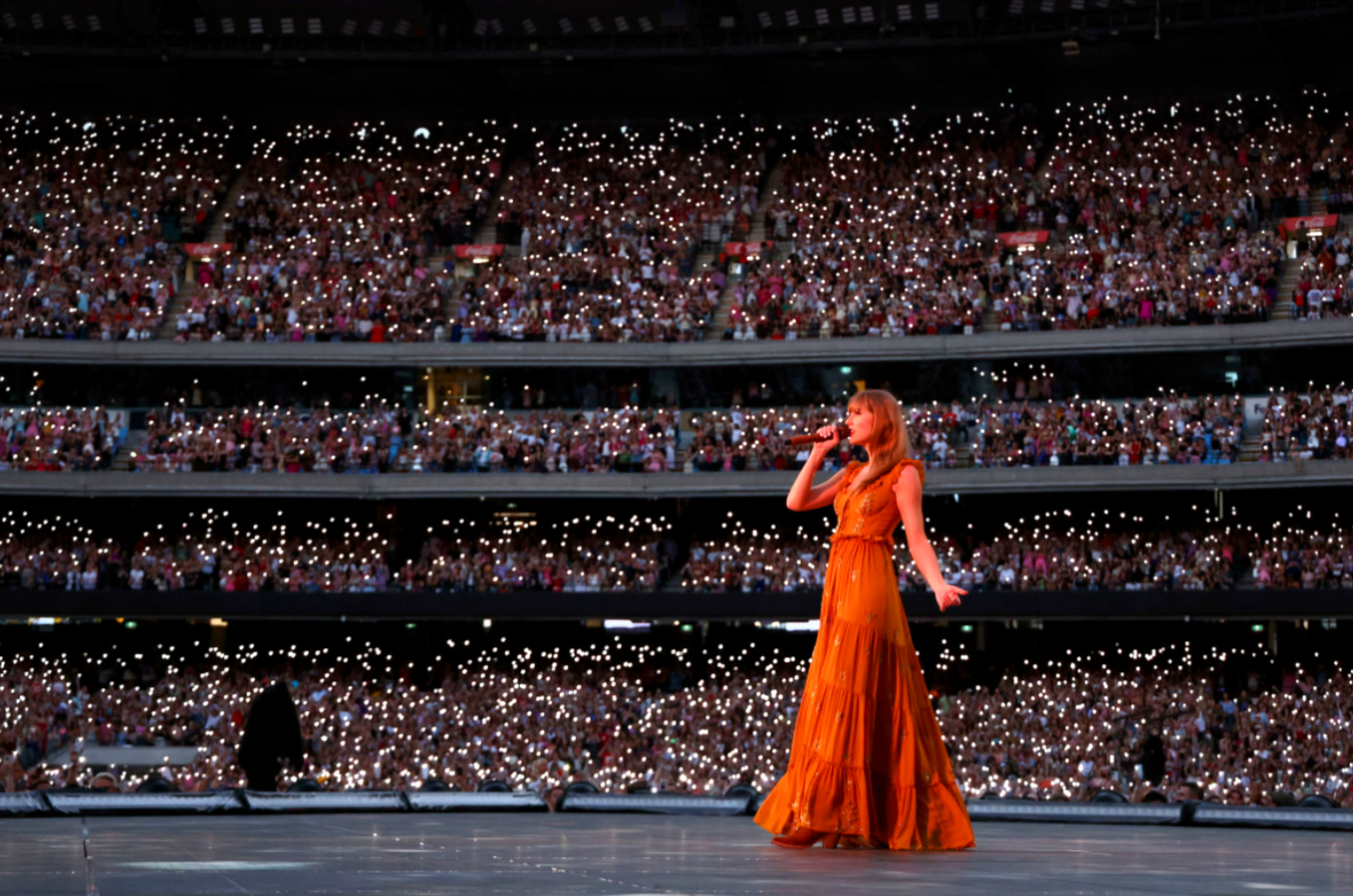 Stadium Evacuated Moments Before Taylor Swift Concert! Shocking Details Revealed!