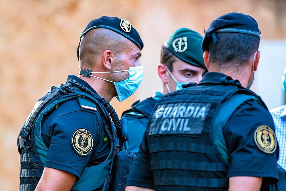 Deutscher Hells Angels Boss auf Mallorca verhaftet! Brutaler Angriff auf Ladenbesitzer