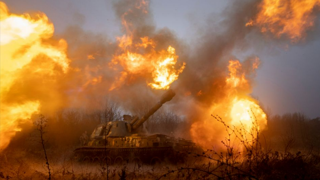 Putins Wahnsinn! Er opfert Tausende Soldaten und Hunderte Panzer um ein Dorf zu erobern