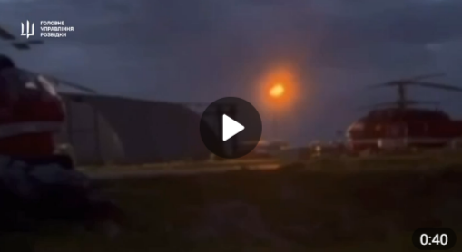 Angriff auf Moskauer Flughafen! Hubschrauber geht in Flammen auf - Ukrainische Spione am Werk!