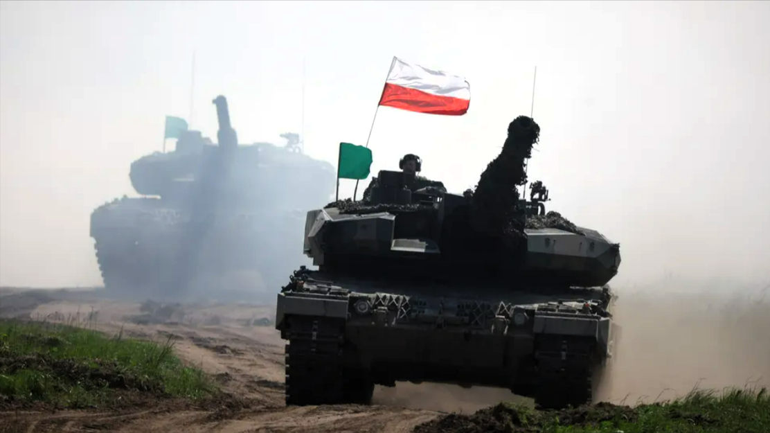 Polen warnt vor russischem Angriff und kündigt Bau von Schützengräben und Panzersperren an!