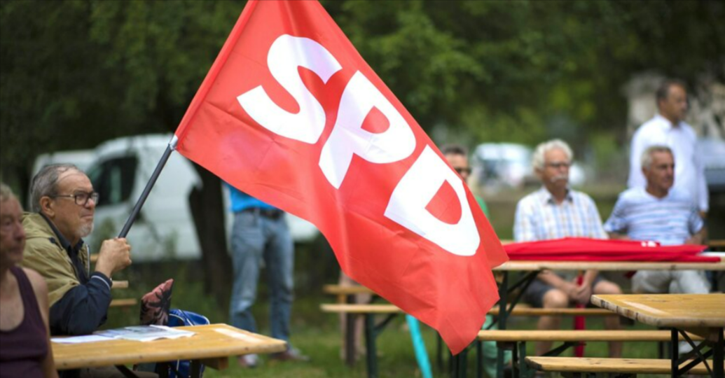 Eilmeldung! Angriff auf SPD-Mitglieder - Rechtsextremen attackieren Kundgebung!