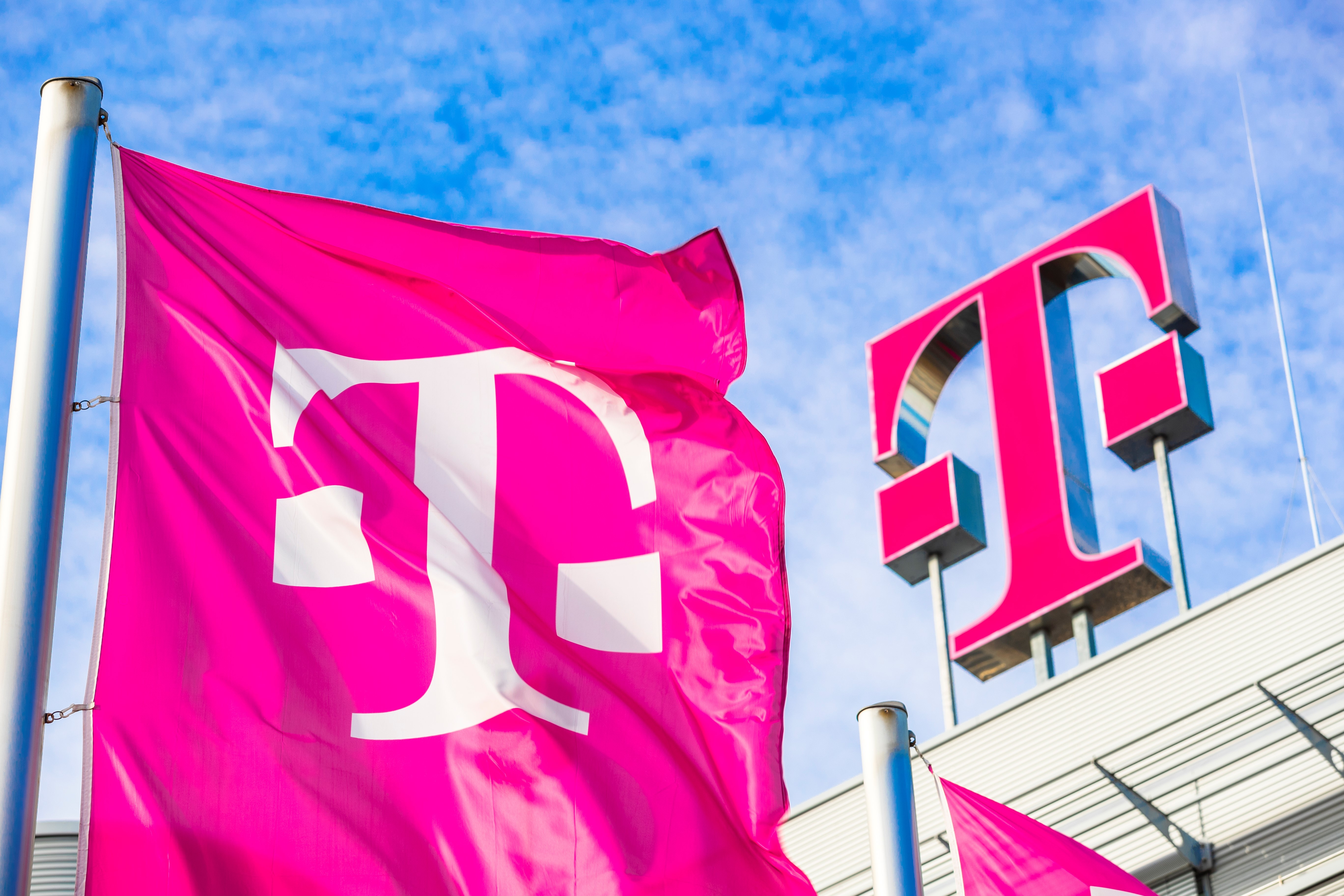 Eilmeldung! Massive Störungen bei der Telekom - Kunden aus ganz Deutschland beschweren sich