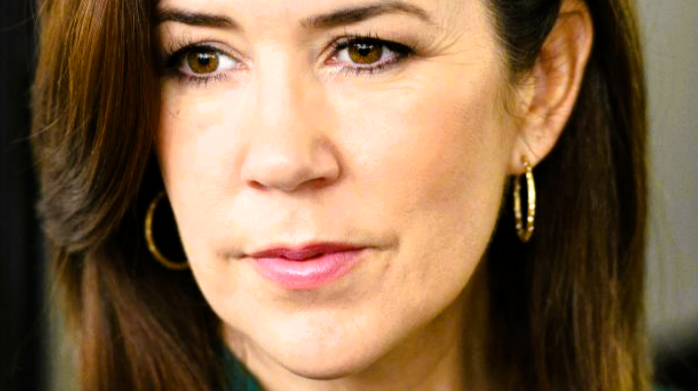 Shocking Incident in Greenland! Was it an Assassination Attempt on Queen Mary?