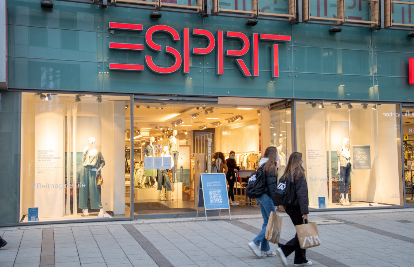 Esprit schließt ALLE Filialen in Deutschland Nach Insolvenz, alles aus für Esprit!