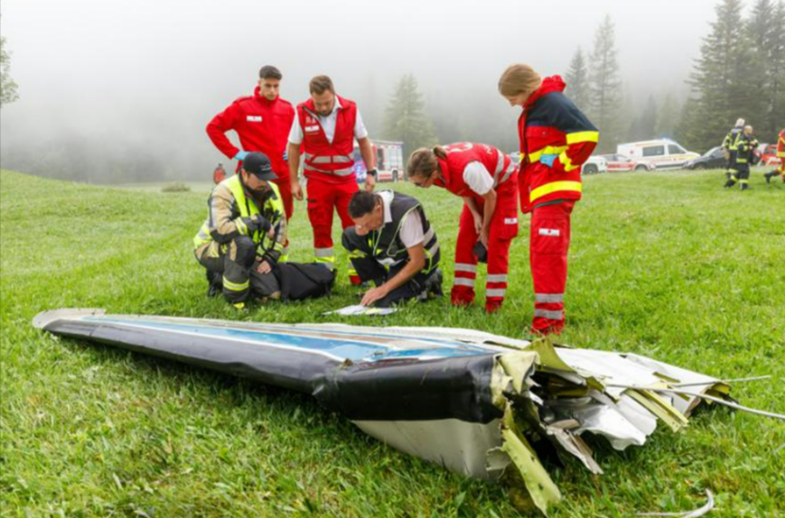 Privatflieger über den Alpen abgestürzt - Suche nach Besatzung und Wrackteilen dauert an!