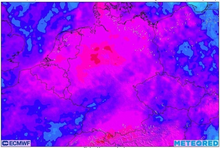 DWD warnt vor "Geister-Unwettern"! Unvorhersehbare Gewitterfronten können heute jederzeit und überall zuschlagen!