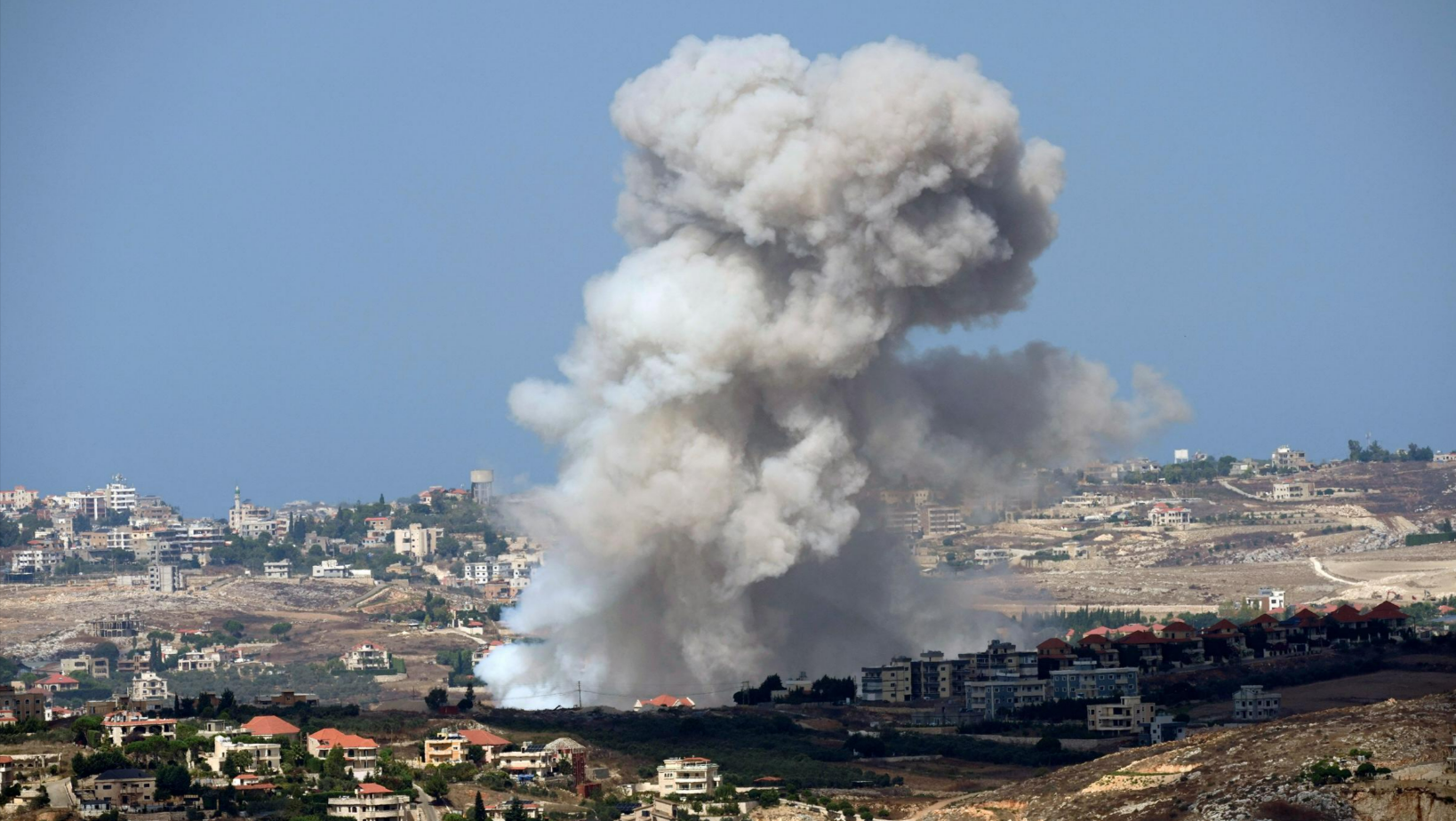 Frankreich ruft UN-Sicherheitsrats-Sitzung ein! Israel mit massiven Luftschlägen gegen den Libanon! 