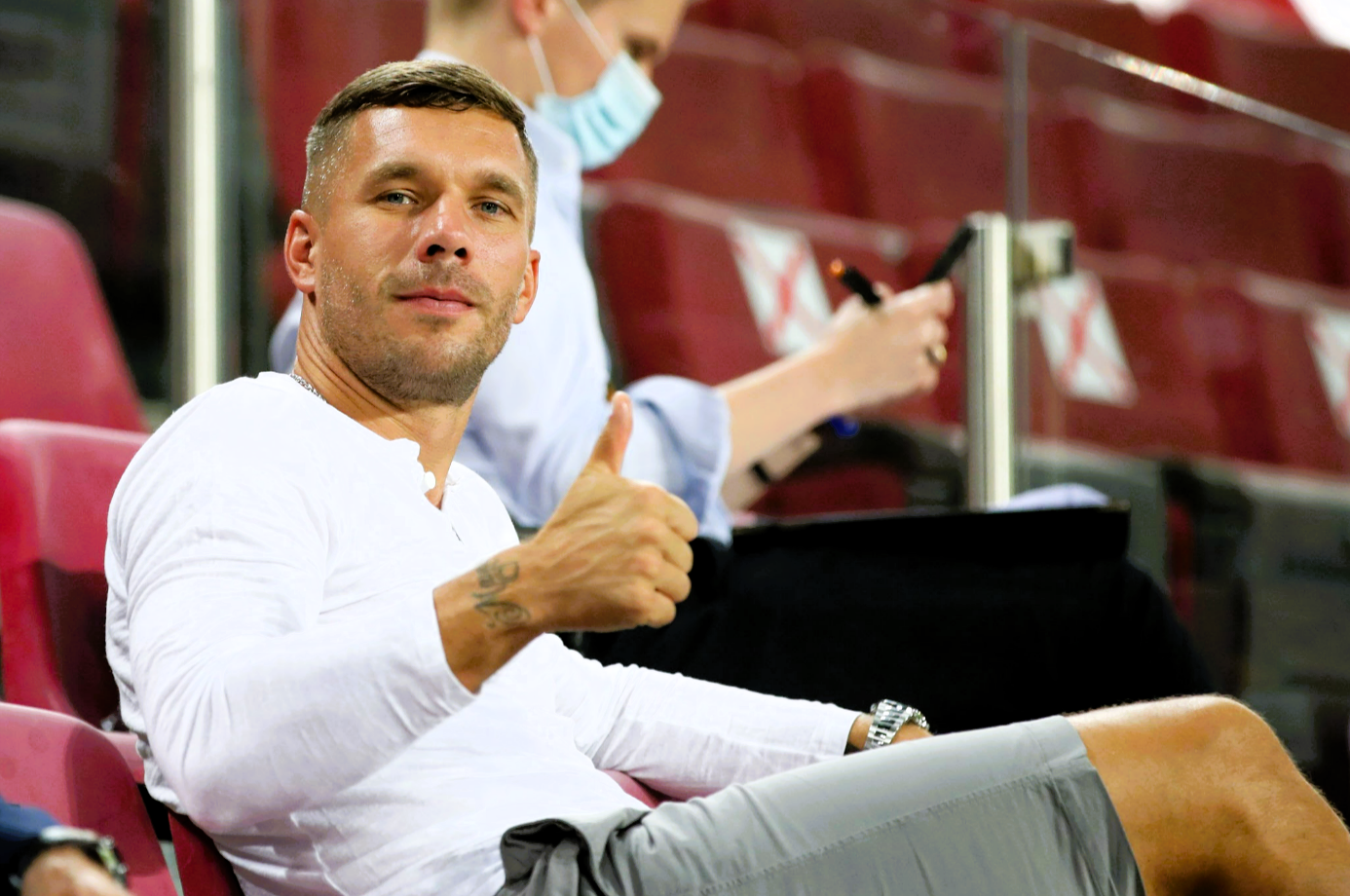 Lukas Podolski zurück zum FC Köln! Verhandlungen laufen bereits! - Podolski vor spektakulärer Rückkehr!