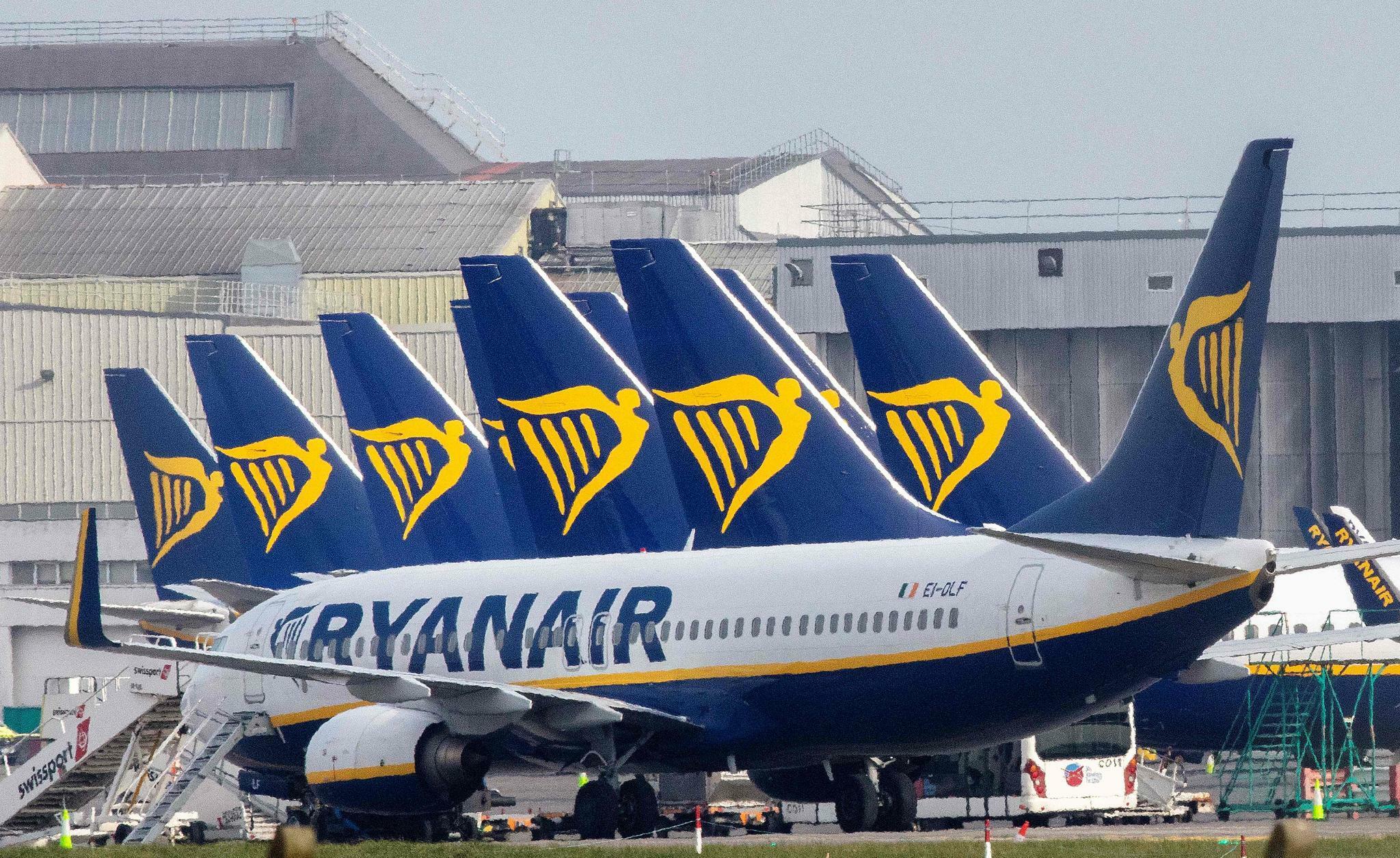 Ryanair streicht alle Flüge von 3 Deutschen Flughäfen! Chef der Airline kritisiert zu hohe Kosten