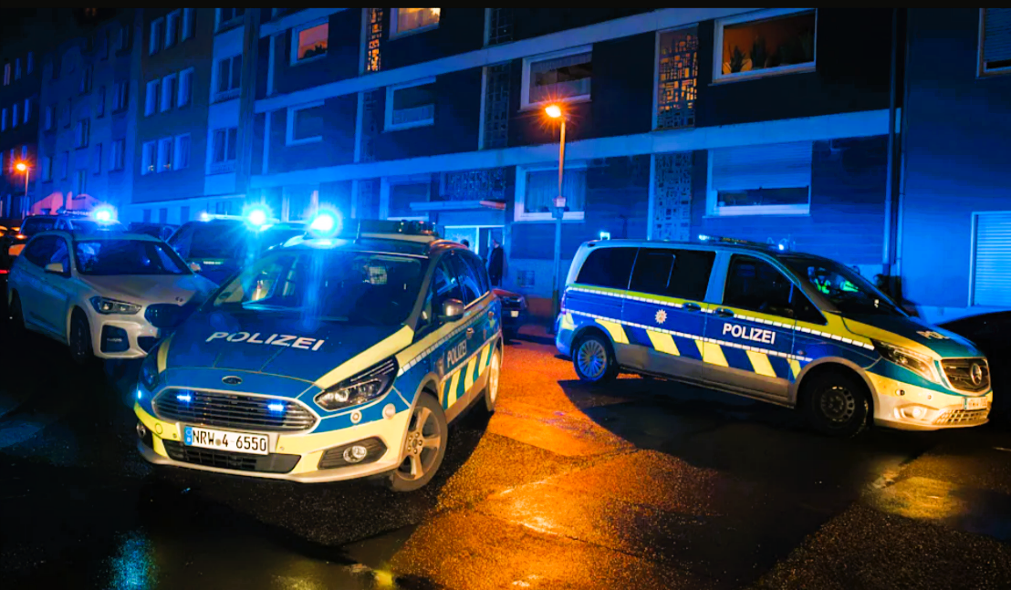 Eilmeldung! Schüsse in Berliner Restaurant: Verletzte, Schütze flieht! Polizei warnt eindringlich