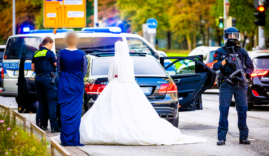 Schüsse auf Hochzeit! Massiver Einsatz der Polizei in Ingolstadt - Schüsse aus fahrendem Auto abgefeuert