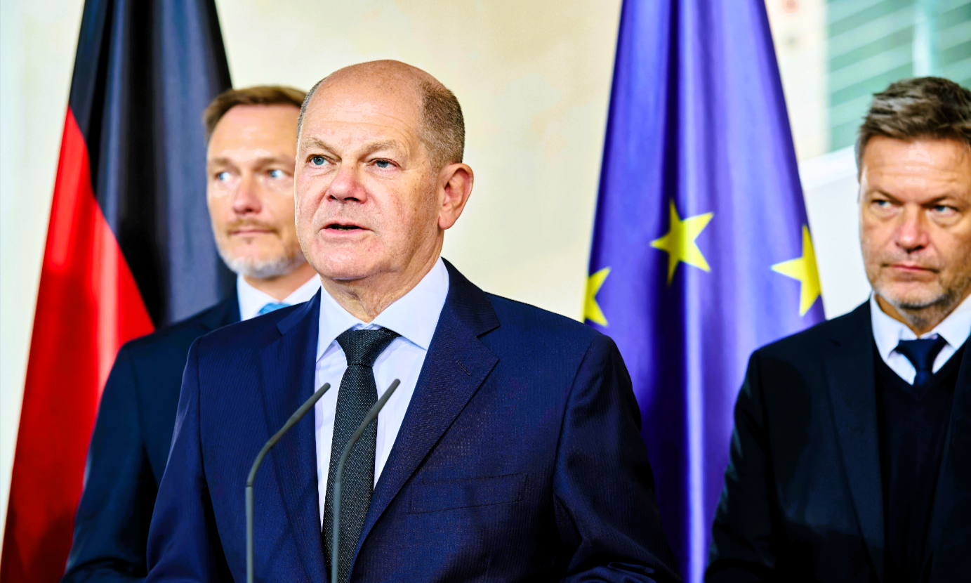 Scholz haut auf den Tisch! "Ich bin der Kanzler" Kanzler Scholz genervt von Regierungskrise