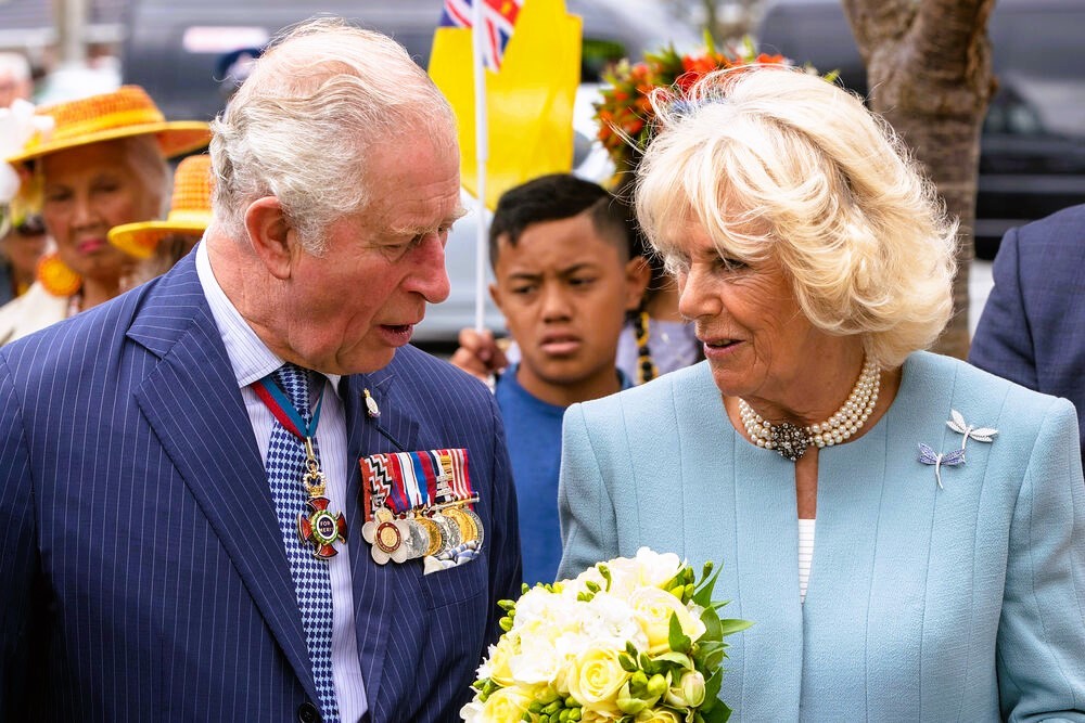 Camilla sagt alle Termine ab! Eilmeldung - Sorge bei König Charles: Ehefrau Camilla ist schwer erkrankt!