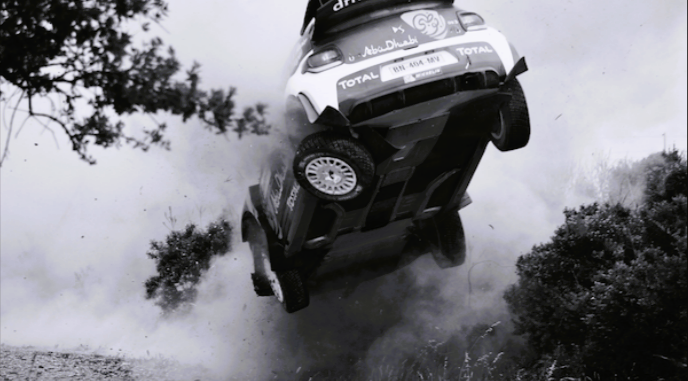 Terrifying Scenes at Car Race! Vehicle Plows into Crowd with Devastating Consequences!